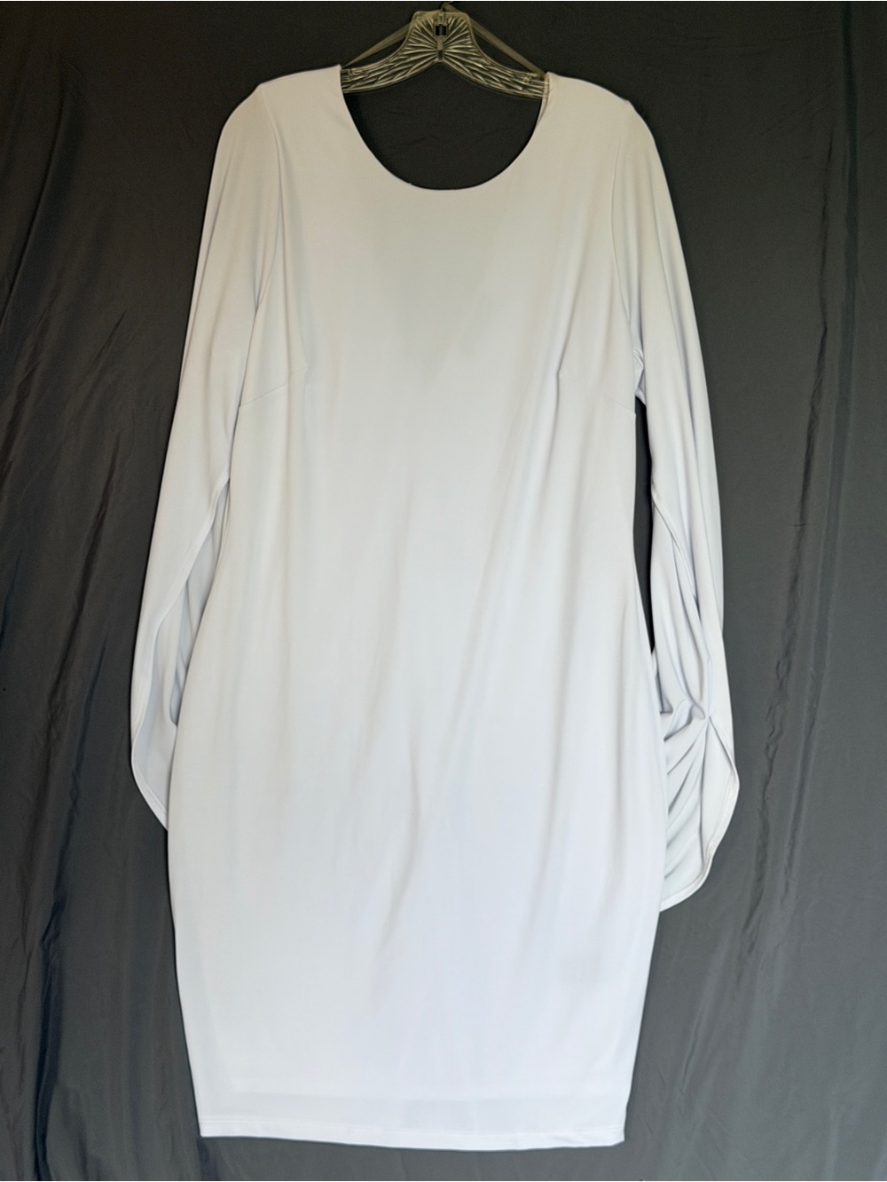 Fashion to Figure White Long Sleeve Midi Dress
